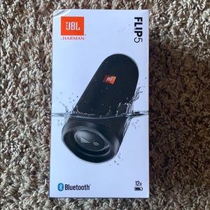 JBL Flip 5 Wireless Bluetooth Speaker